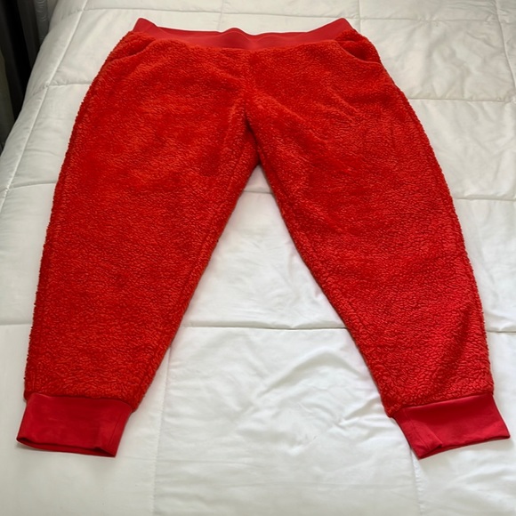 Denim & Co. Active Sherpa Ankle-Length Jogger Size 1X - Picture 2 of 15